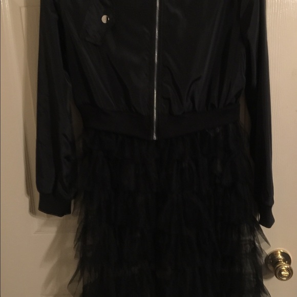 Black Ruffle Jacket - Picture 7 of 11